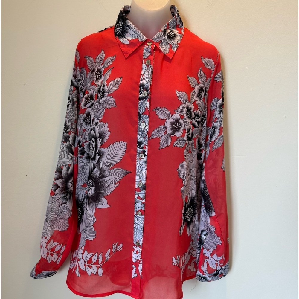 My collection Long Sleeve Button Front blouse size Medium new not tags
